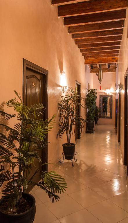 Hotel Amira Et Vacances Marrakesh Bagian luar foto