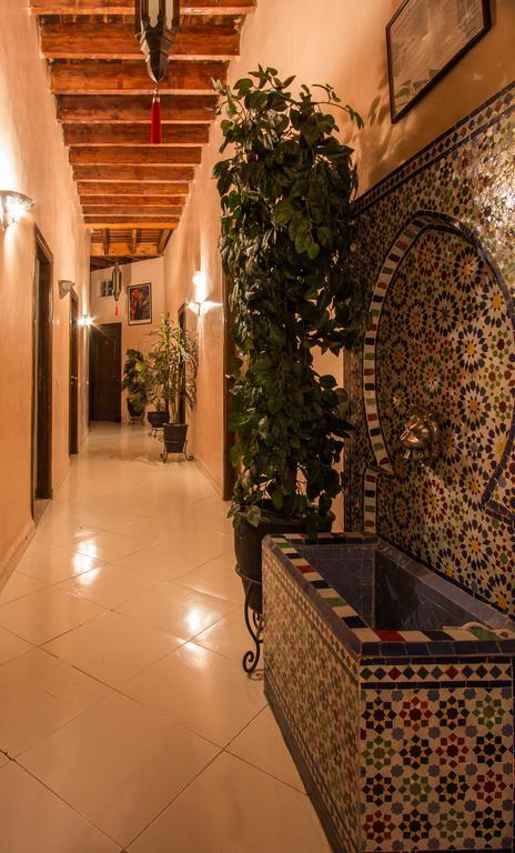 Hotel Amira Et Vacances Marrakesh Bagian luar foto