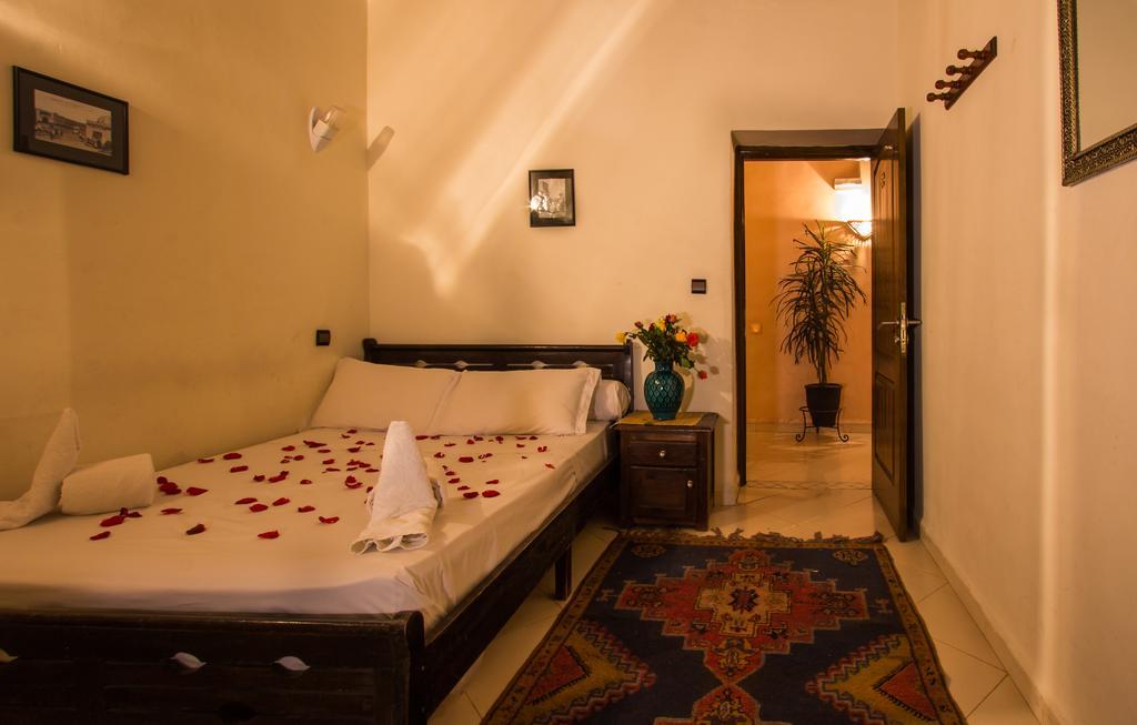 Hotel Amira Et Vacances Marrakesh Bagian luar foto