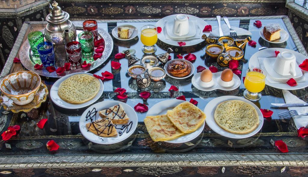 Hotel Amira Et Vacances Marrakesh Bagian luar foto