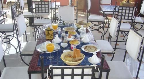 Hotel Amira Et Vacances Marrakesh Bagian luar foto